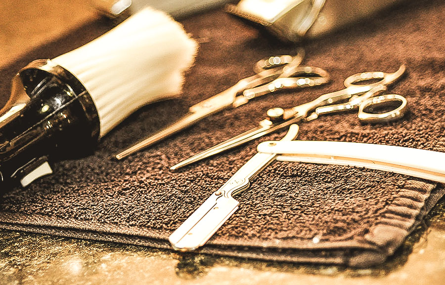 Hot Towel Straight Razor Shave Barber Shop | Mens Haircuts | Roseville | Lincoln | Rocklin | Granite Bay
